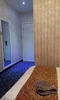 Zhengzhou Love Theme Hotel Jicheng  ภายนอก รูปภาพ