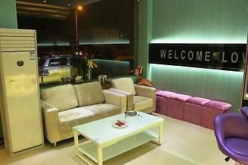 Zhengzhou Love Theme Hotel Jicheng  ภายนอก รูปภาพ