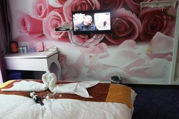 Zhengzhou Love Theme Hotel Jicheng  ภายนอก รูปภาพ